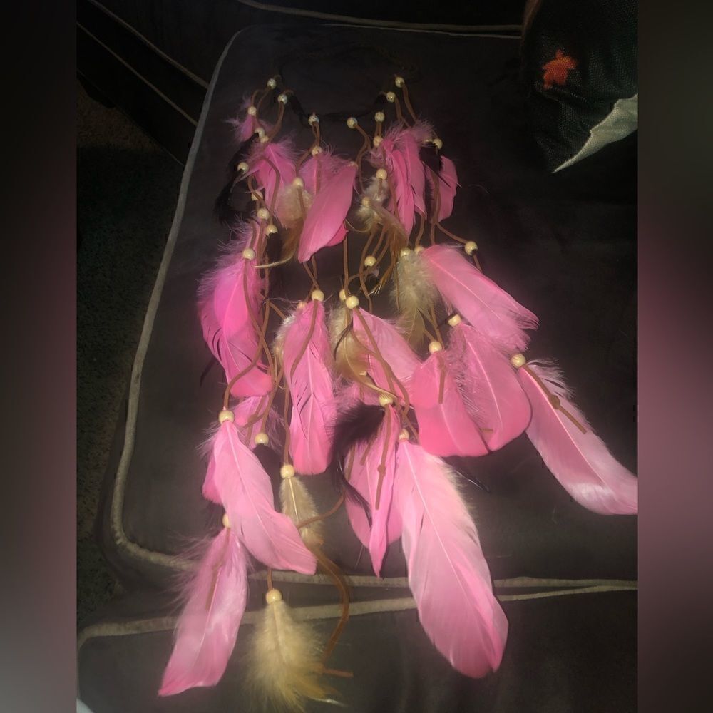 NWT handmade adjustable headband with feathers and beads and roping. Pink& black - Picture 5 of 8